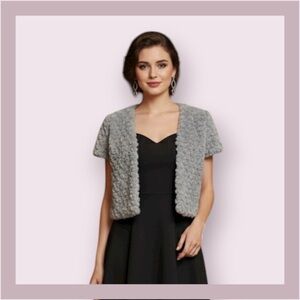 Mac & Jac Gray Faux Fur Open Front Crop Jacket